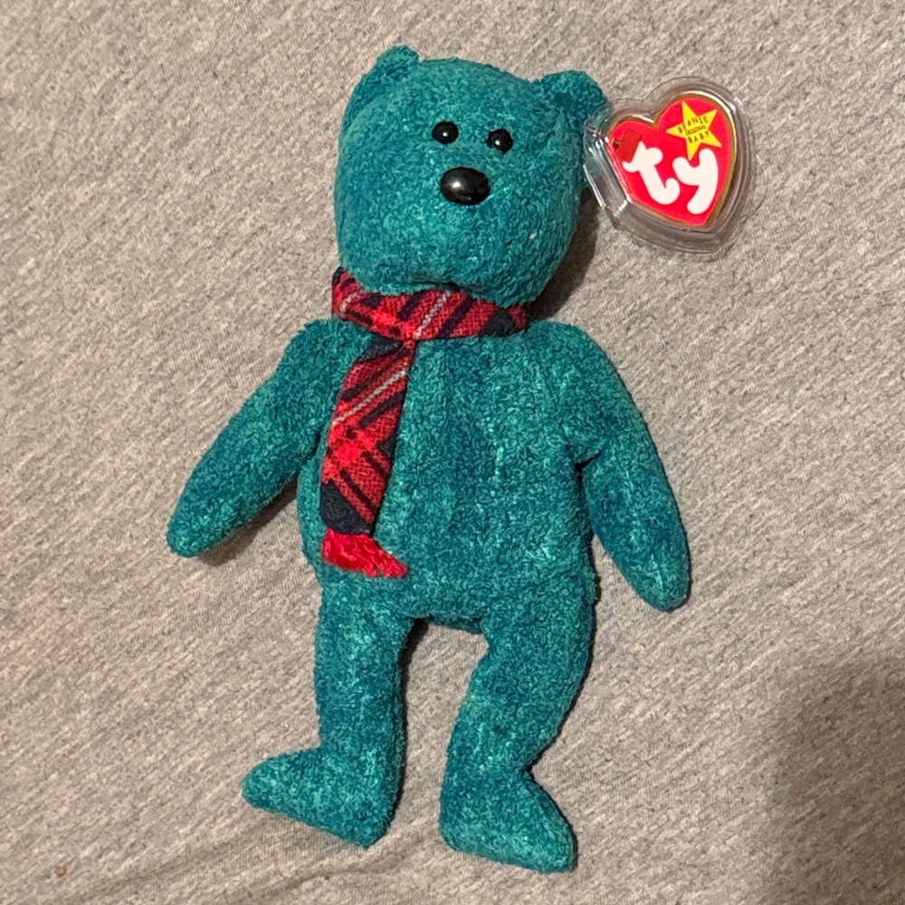 Ty Beanie Baby Bear “Wallace”